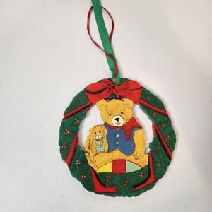 Vintage 1990s Wood Bears Chriatmas Wreath Decoration Hanging Wall Art Lacquered